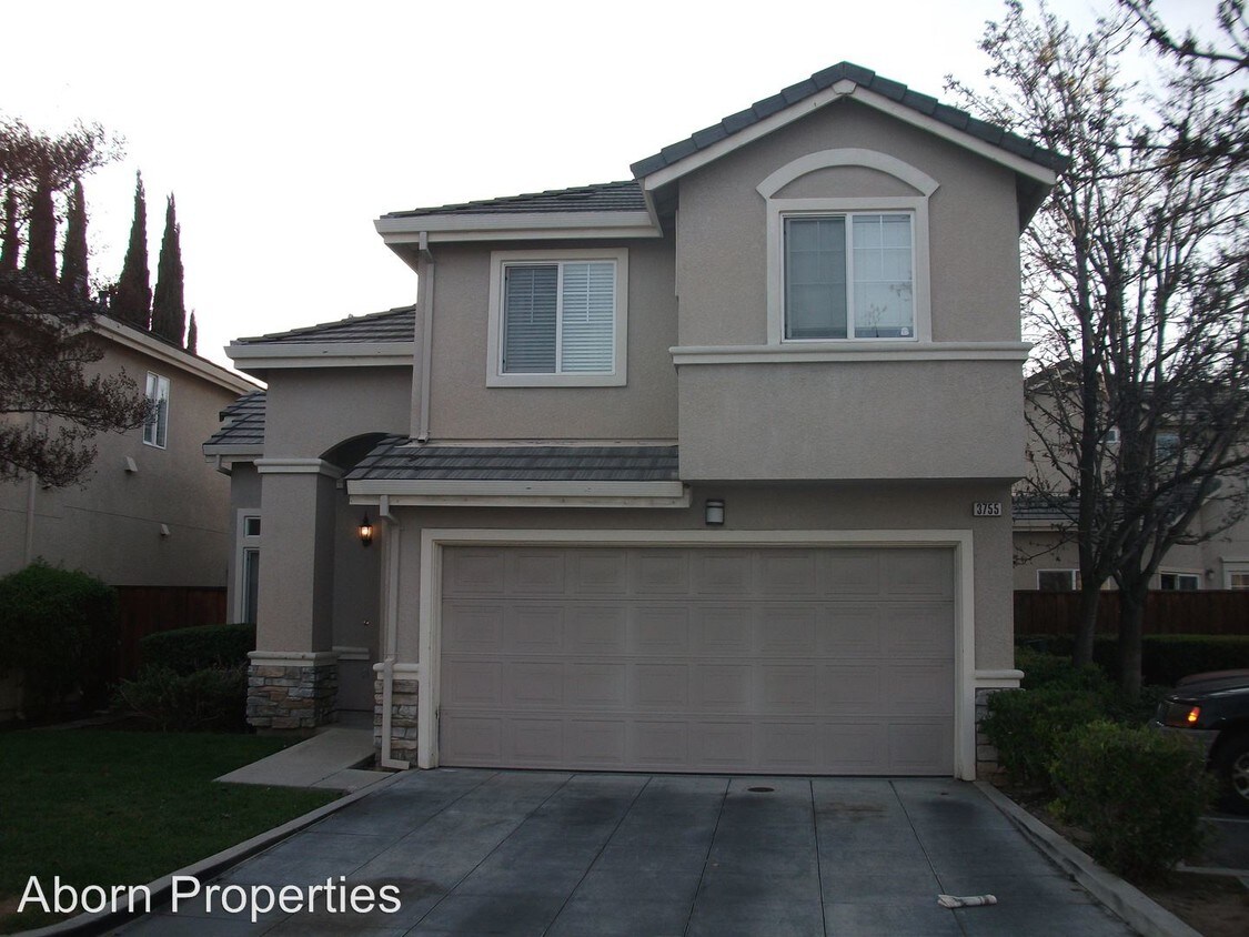 Foto del edificio - 3755 Epernay Ct