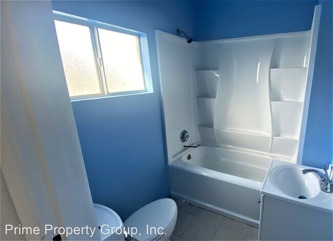 Foto del edificio - 3 br, 1 bath House - 8133 Hillside St.