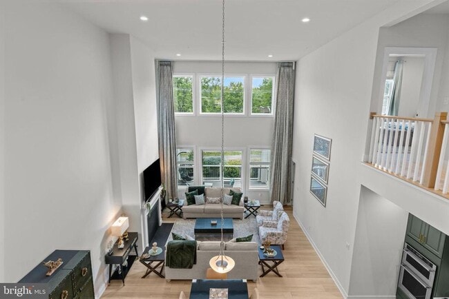 Foto del edificio - 15 Mill Creek Dr