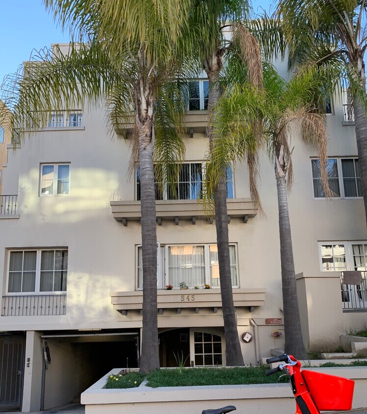 545 Glenrock Ave, Los Angeles, CA 90024 Apartments in Los Angeles, CA