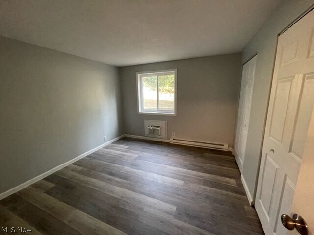 Building Photo - 1935 Brookside Dr