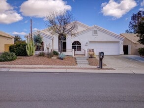 Building Photo - 7490 N Thornwood Rd