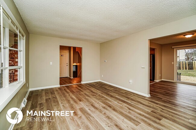 Building Photo - 6464 Firethorn Ave