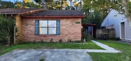 Building Photo - 5542 Bennington Dr