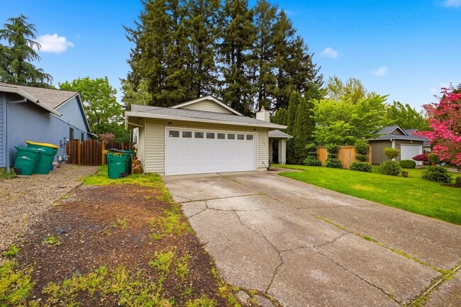 Building Photo - 17563 SW Granada Dr