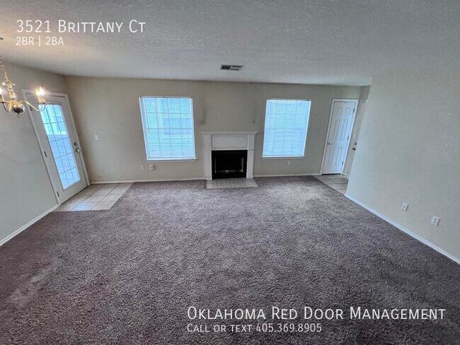 Foto del edificio - 3521 Brittany Ct