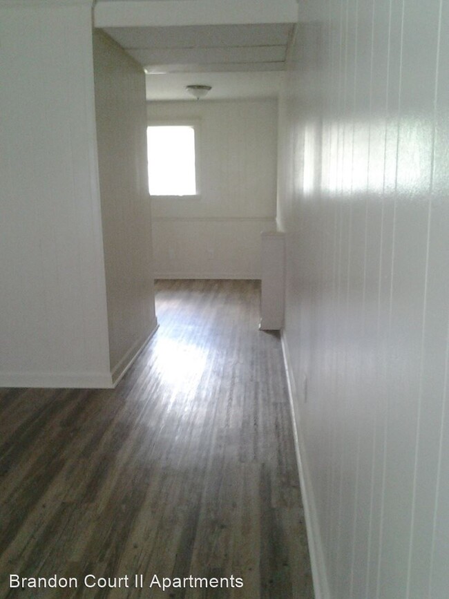 Foto del edificio - 2251 Moody Rd