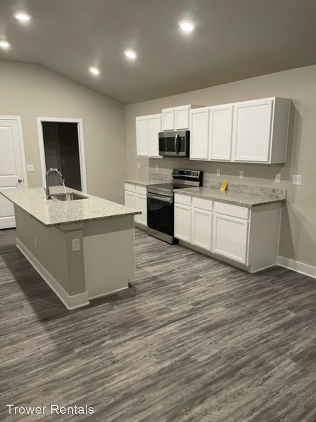 Building Photo - 3 br, 2 bath House - 1222 Big Easy