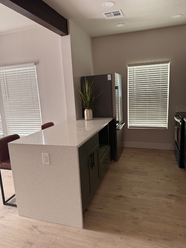 Foto del edificio - 1014 E McKinley St