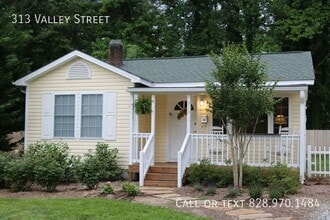 Building Photo - 313 Valley St