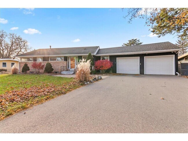 Foto del edificio - 5528 Merritt Cir