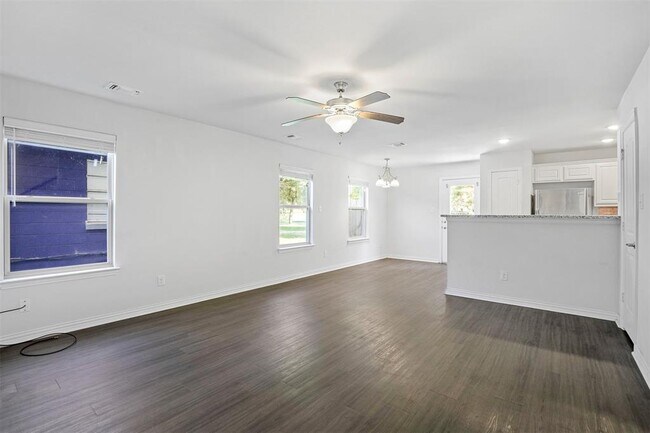 Foto del edificio - 727 W Johnson St
