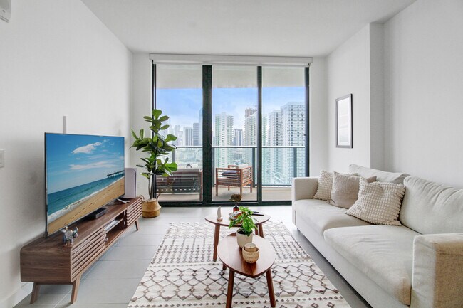 Foto del edificio - 1600 NE 1st Ave