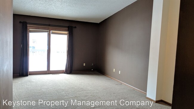 Building Photo - 3 br, 2 bath House - 2233 9th St