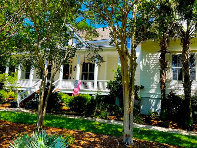 Foto del edificio - 722 Bounty Square Dr