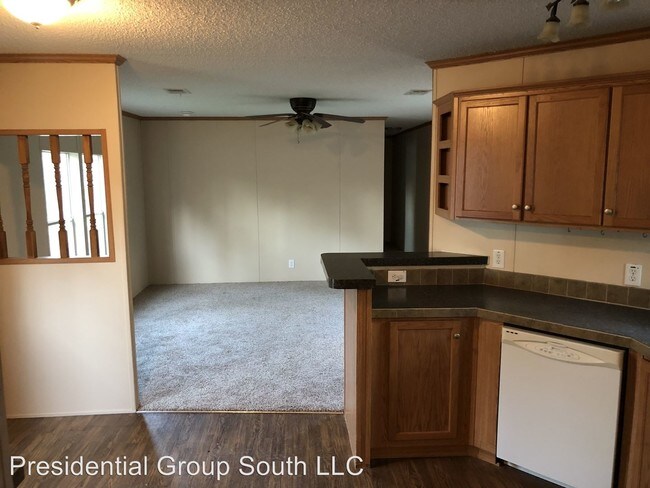 Foto del edificio - 1341 Elizabeth St