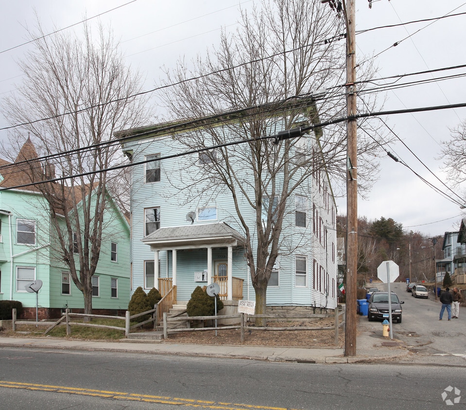Primary Photo - 1730 Thomaston Ave