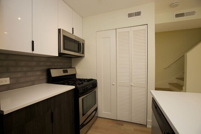 Foto del edificio - 947 W Grace St