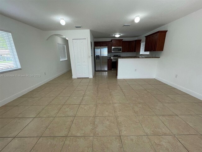 Building Photo - 5881 NW 32nd Ave