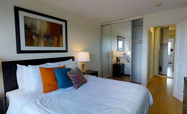 Building Photo - 175 Freeman St