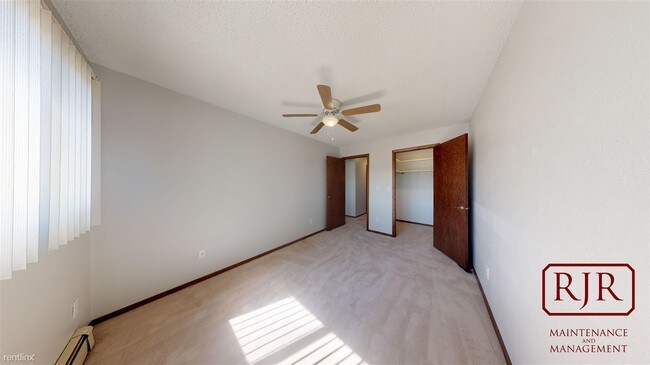Building Photo - 2 br, 1 bath Apartment - 1929 N 11th St #3