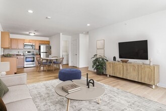 Building Photo - Winner's circle