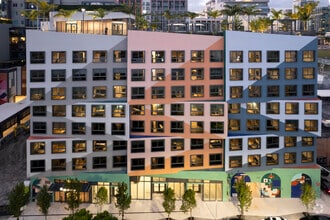 Building Photo - i5 Wynwood Co-Living