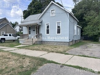 Building Photo - 1745 Lafayette Ave NE