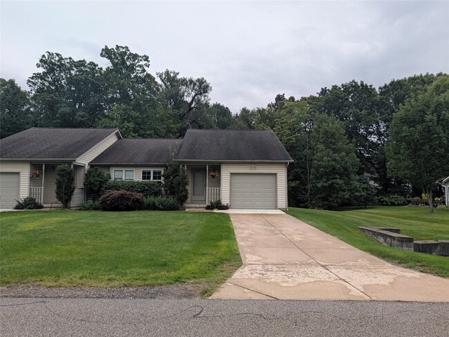 Building Photo - 4851 Ridge Pkwy