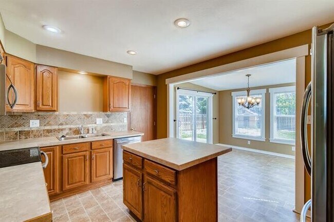 Building Photo - 961 Columbine Drive, Windsor, CO, 80550