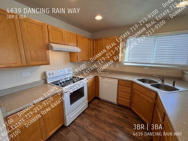 Foto del edificio - 4639 Dancing Rain Way