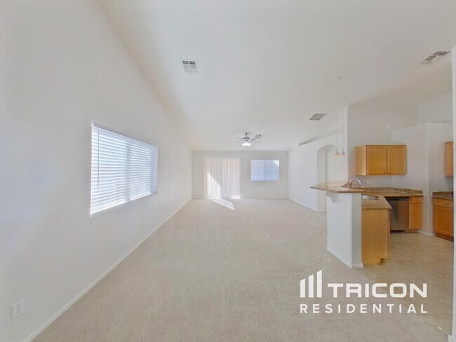 Foto del edificio - 6914 S 38th Ln