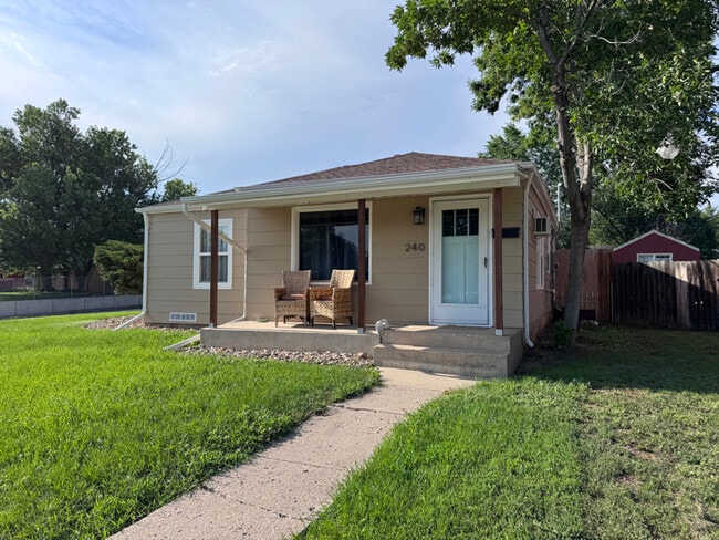 Building Photo - 240 St Andrew St