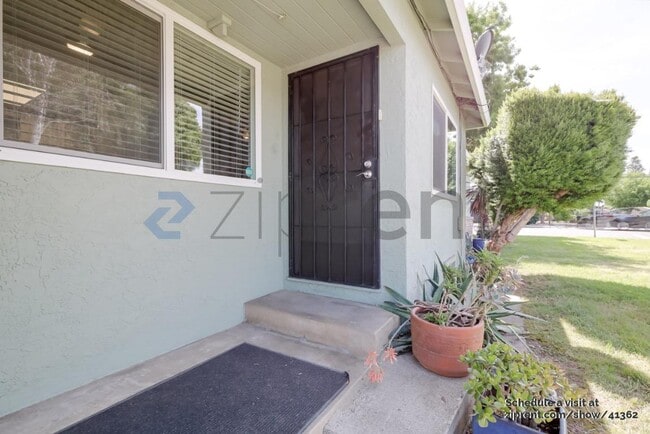 Building Photo - 1681 Rockrose Rd
