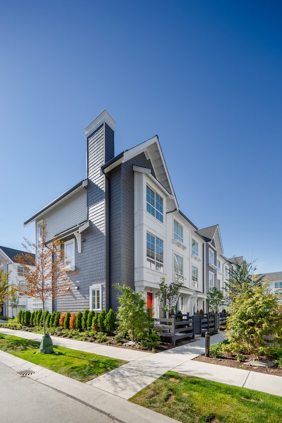 Building Photo - Gardner Townhomes