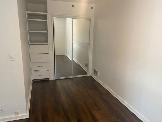 Foto del edificio - 909 Pine St