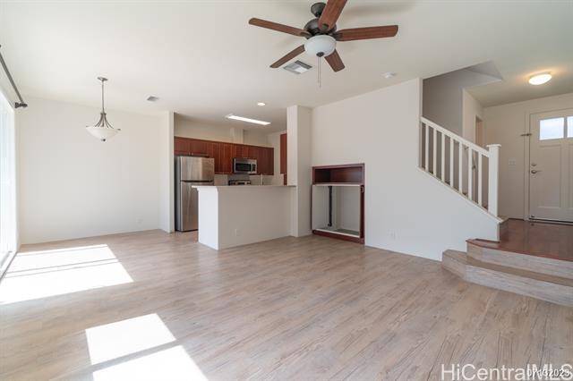 Building Photo - 91-1200-1200 Keaunui Dr