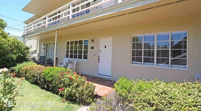 Building Photo - 2727 Parker St