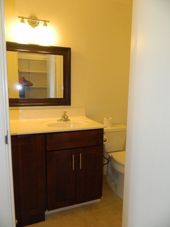Building Photo - 95-112 Kipapa Drive - 422