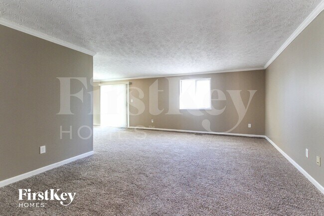 Foto del edificio - 3735 Valley Lake Dr