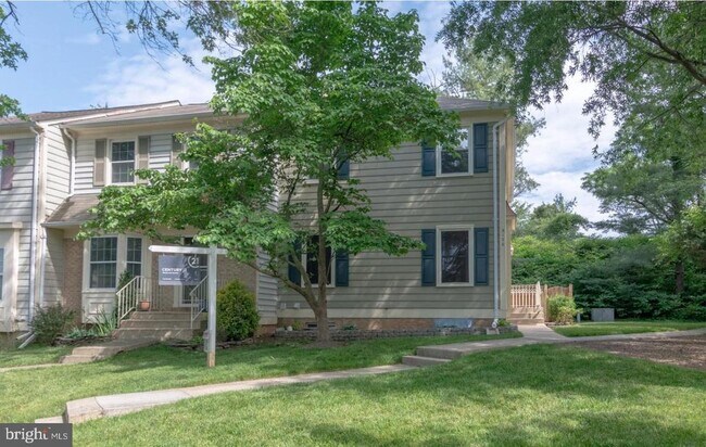 Foto del edificio - 6120 Old Brentford Ct