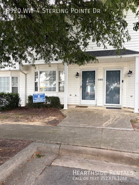 Building Photo - 3920-WW-4 Sterling Pointe Dr
