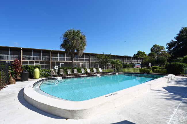 Waterchase Apartments - 401 Rosery Rd NE Largo, FL | Apartments.com