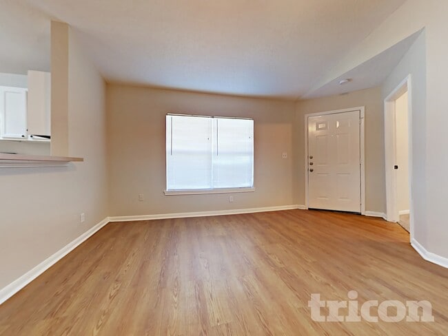 Foto del edificio - 3239 Kelling St