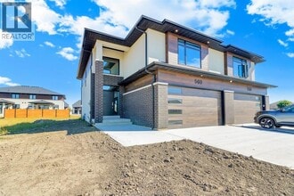 Building Photo - 560 FLETCHER