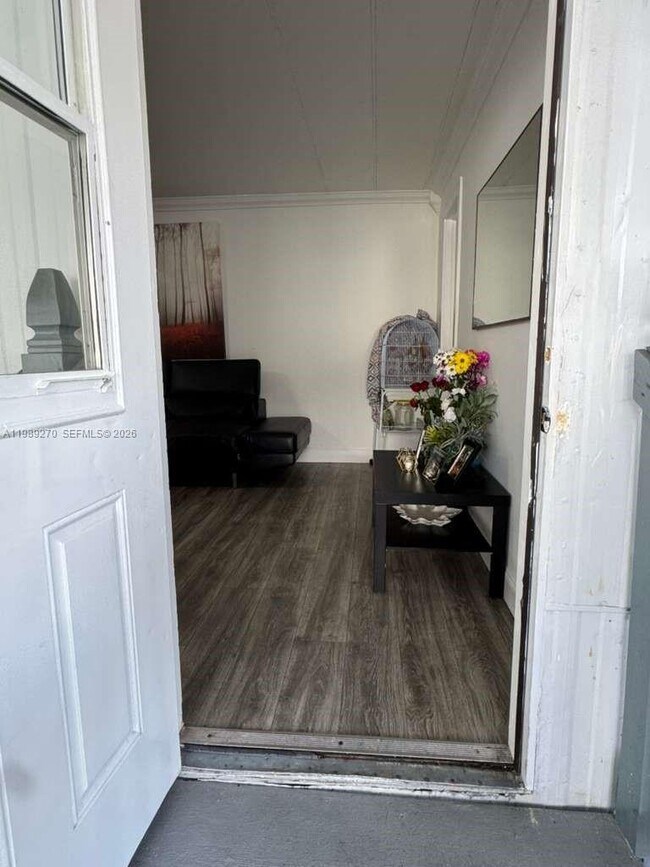 Foto del edificio - 13380 SW 9th St