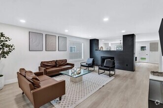 Building Photo - 4061 E Arch Dr