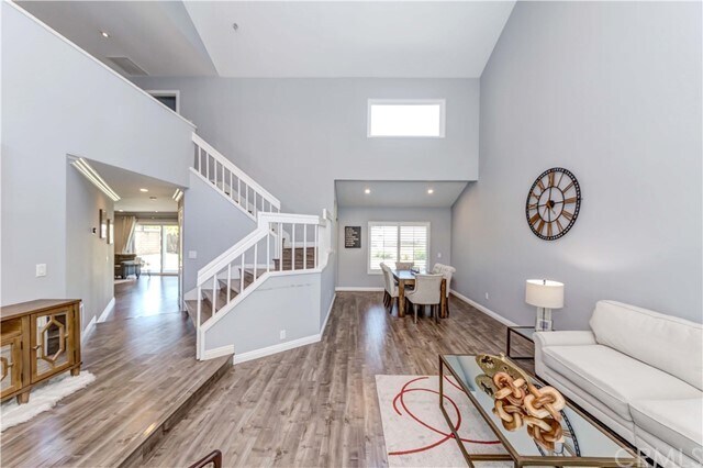 Building Photo - 1175 Crestbrook Ct