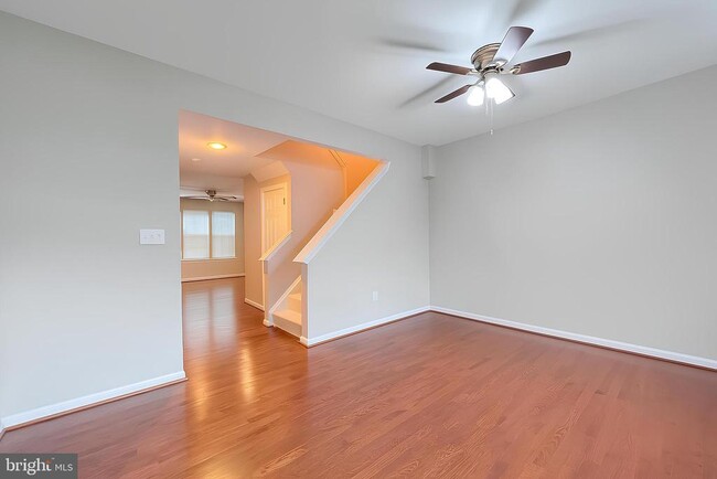 Building Photo - 4073 Britwell Pl