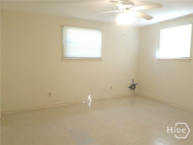 Foto del edificio - 4209 Crane St